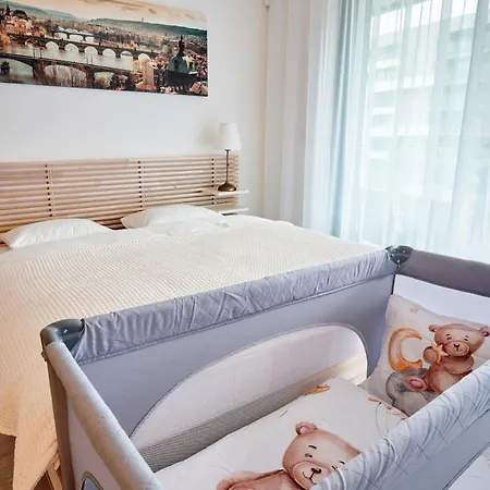 útulný Moderní S Terasou * Praha