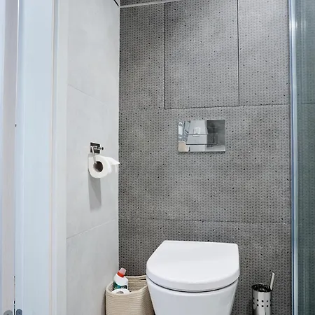 útulný Moderní S Terasou * Praha